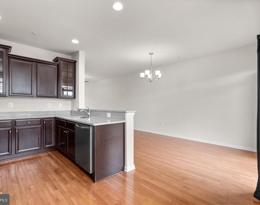 4727 Cambria Road - Photo Thumbnail 14