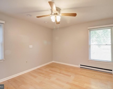 430 Banksia Drive - Photo Thumbnail 13