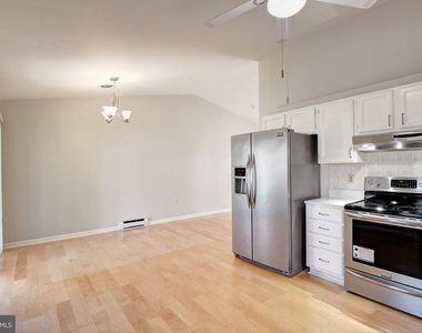 430 Banksia Drive - Photo Thumbnail 4