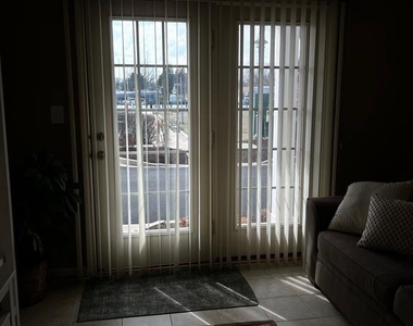401 N Seaway Ct - Photo Thumbnail 69