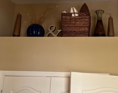 401 N Seaway Ct - Photo Thumbnail 41