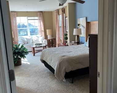 401 N Seaway Ct - Photo Thumbnail 42