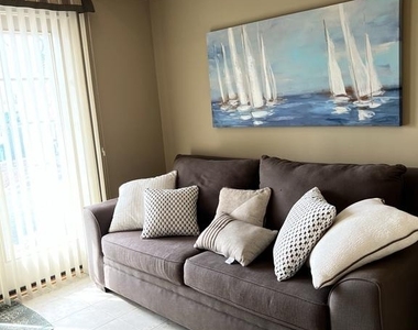 401 N Seaway Ct - Photo Thumbnail 68