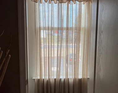 401 N Seaway Ct - Photo Thumbnail 12