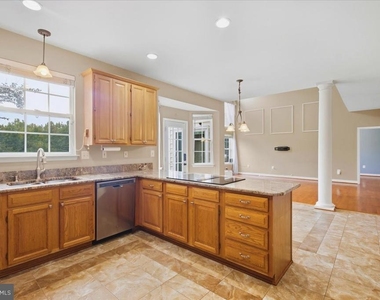 12936 Broadview Run Drive - Photo Thumbnail 19