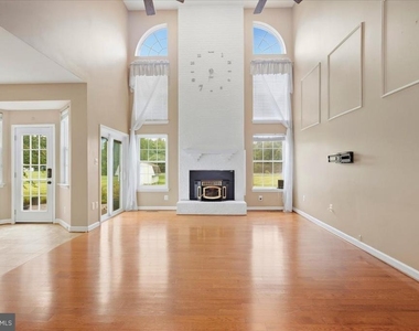 12936 Broadview Run Drive - Photo Thumbnail 9