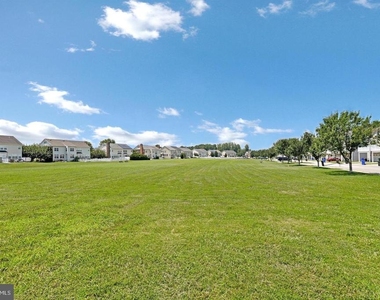 947 Rye Drive - Photo Thumbnail 31