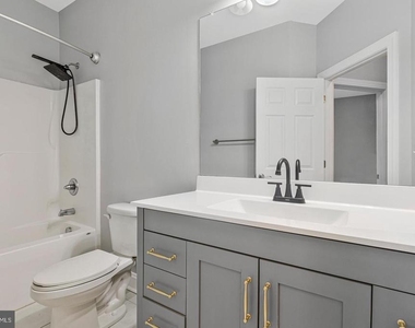 947 Rye Drive - Photo Thumbnail 16