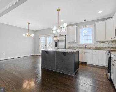 947 Rye Drive - Photo Thumbnail 2