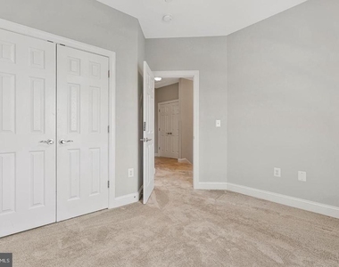 947 Rye Drive - Photo Thumbnail 19