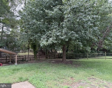 3059 Huntington Circle - Photo Thumbnail 26