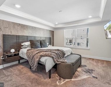 5381 Phillis Wheatley Place - Photo Thumbnail 6
