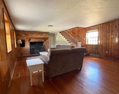 16 Cedar Farm Lane - Photo Thumbnail 2