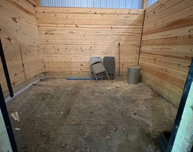 73 Greenmount Road - Photo Thumbnail 11