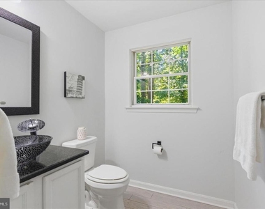 3693 Brookeside Drive - Photo Thumbnail 9