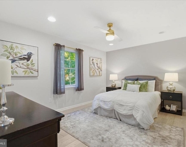 3693 Brookeside Drive - Photo Thumbnail 10