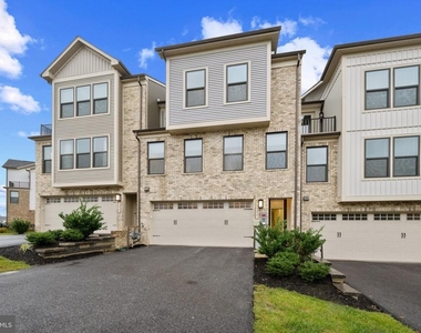 13721 Hunt Valley Court - Photo Thumbnail 1