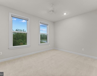13721 Hunt Valley Court - Photo Thumbnail 14