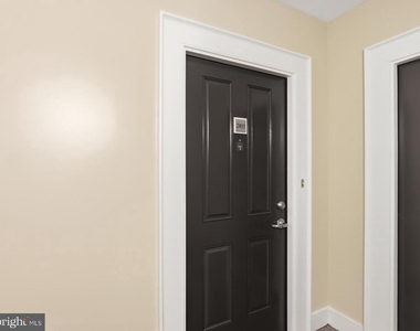 414 Water Street - Photo Thumbnail 28
