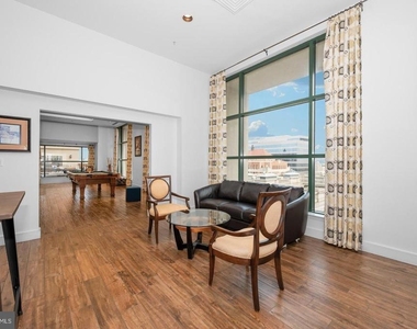 414 Water Street - Photo Thumbnail 18