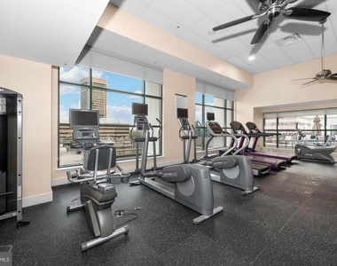 414 Water Street - Photo Thumbnail 20