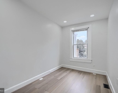 1120 Montpelier Street - Photo Thumbnail 10