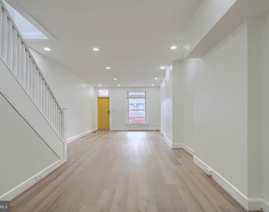 1120 Montpelier Street - Photo Thumbnail 2