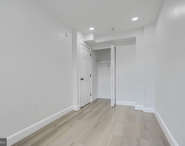 1120 Montpelier Street - Photo Thumbnail 11
