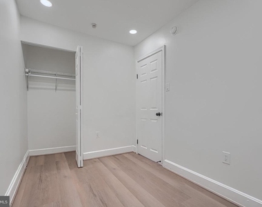 1120 Montpelier Street - Photo Thumbnail 13