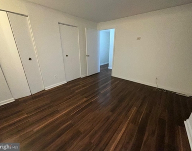 3321 Liberty Heights Avenue - Photo Thumbnail 4