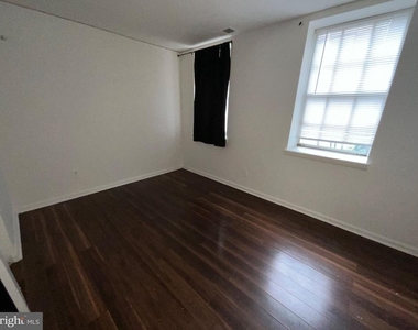 3321 Liberty Heights Avenue - Photo Thumbnail 5