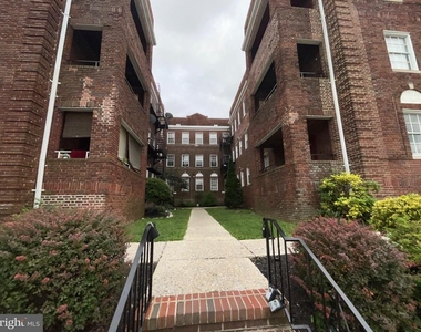 3321 Liberty Heights Avenue - Photo Thumbnail 15