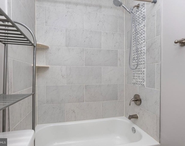 539 W 27th Street W - Photo Thumbnail 21