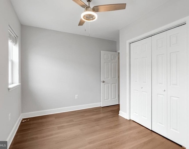 539 W 27th Street W - Photo Thumbnail 19