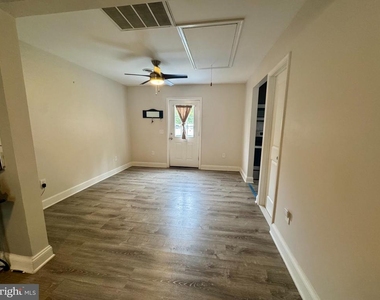 1252 Generals Highway - Photo Thumbnail 2