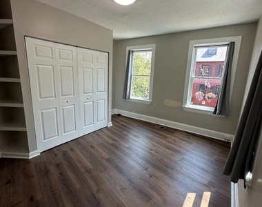 32 West Street - Photo Thumbnail 7