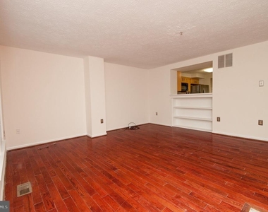 2407 Bolton Lane - Photo Thumbnail 20