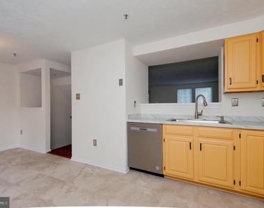 2407 Bolton Lane - Photo Thumbnail 29