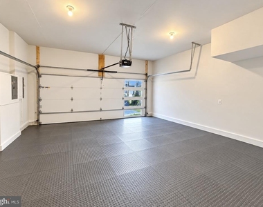 3347 Watershed Boulevard - Photo Thumbnail 16