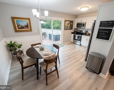 701 Kraft Court - Photo Thumbnail 3