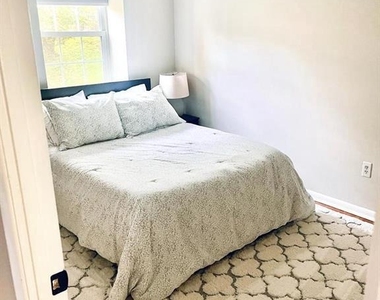 619 Genessee Street - Photo Thumbnail 8