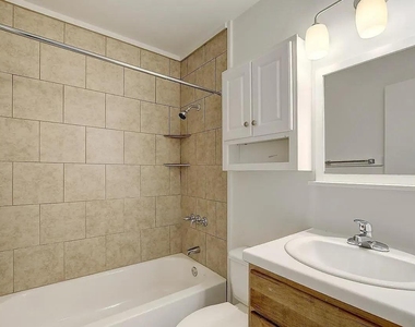 809 Bracewood Cir - Photo Thumbnail 5