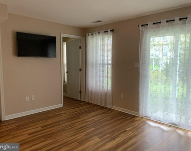 22 Pier Point Drive - Photo Thumbnail 2