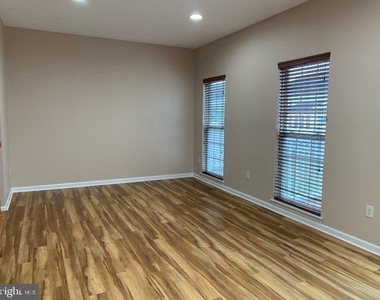 22 Pier Point Drive - Photo Thumbnail 5
