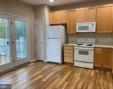 22 Pier Point Drive - Photo Thumbnail 4