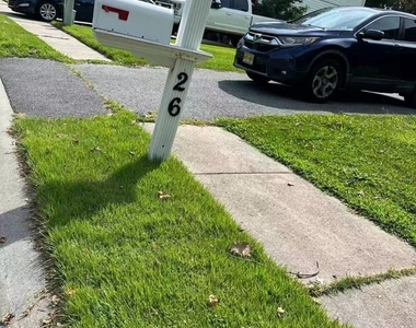 26 Cornwall Drive - Photo Thumbnail 12
