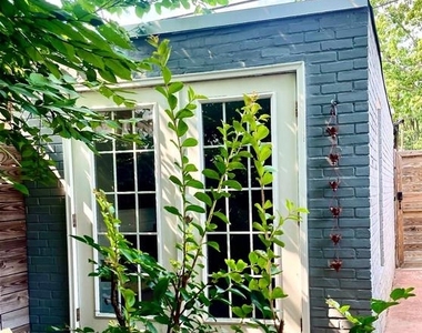1914 D Street Ne - Photo Thumbnail 22