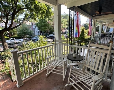 1914 D Street Ne - Photo Thumbnail 1