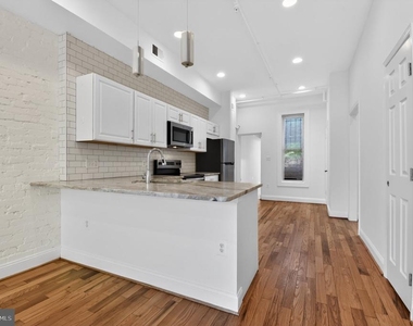 1707 N N Capitol Street Ne - Photo Thumbnail 5