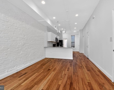 1707 N N Capitol Street Ne - Photo Thumbnail 1
